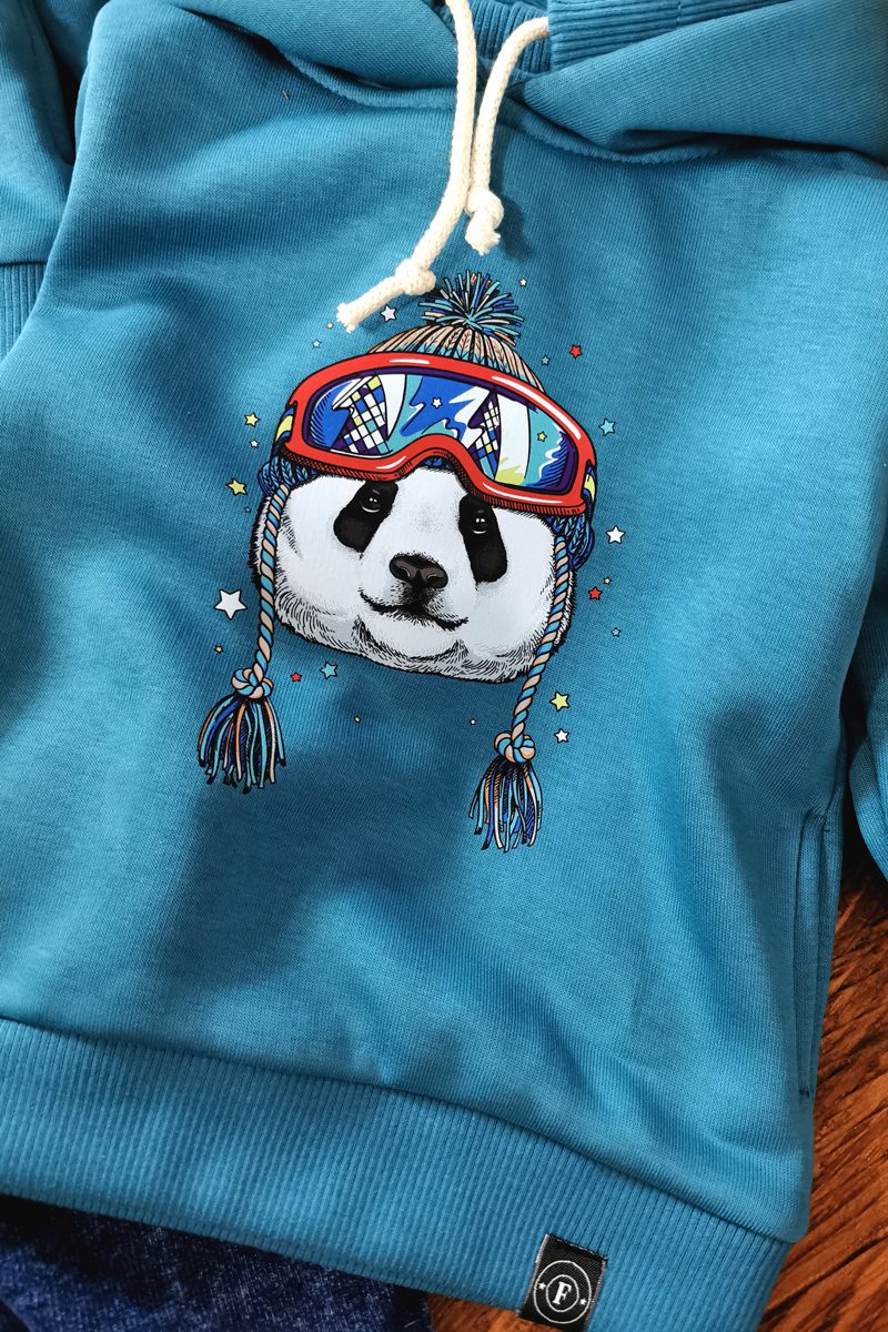 Niebieska bluza dla dzieci z zimową pandą