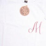 Koszulka biała z krótkim rękawem z inicjałem M rozmiar 116