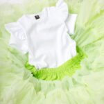 Zielona spódniczka tiulowa dla dziewczynki z falbankami