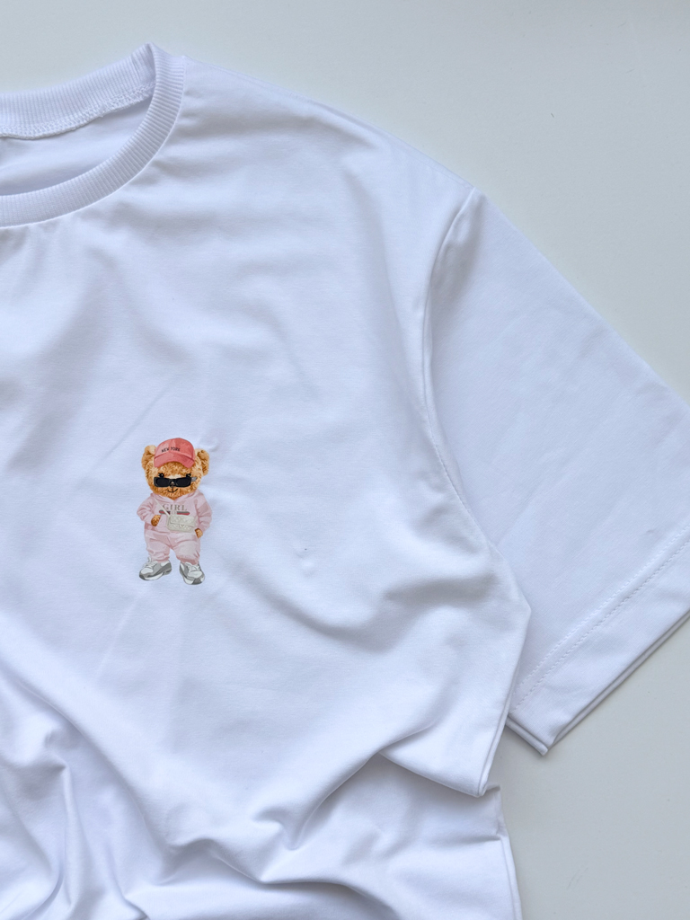 Koszulka damska z nadrukiem misia w różu