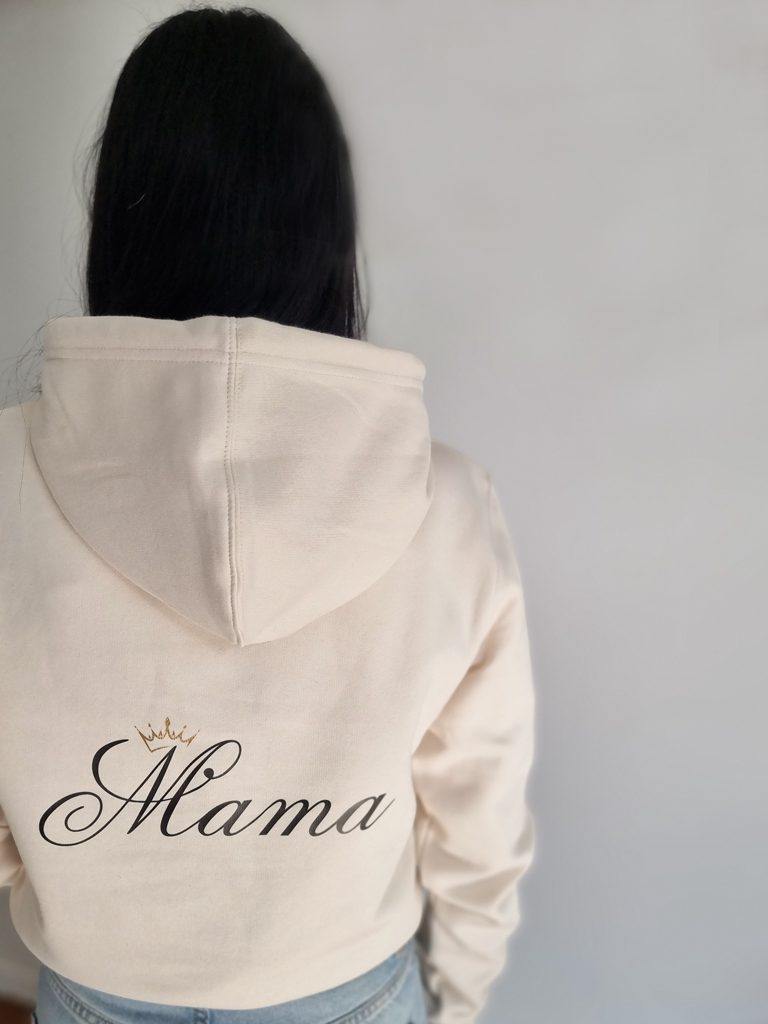 Bluza unisex z kapturem Mama z koroną - obrazek 3