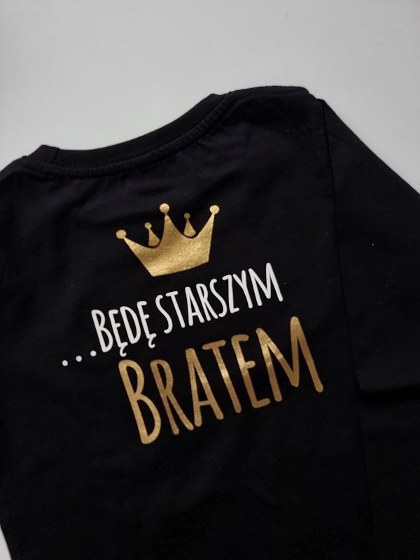 Koszulka czarna długi rękaw przód mam sekret tył będę starszym bratem rozmiar 116