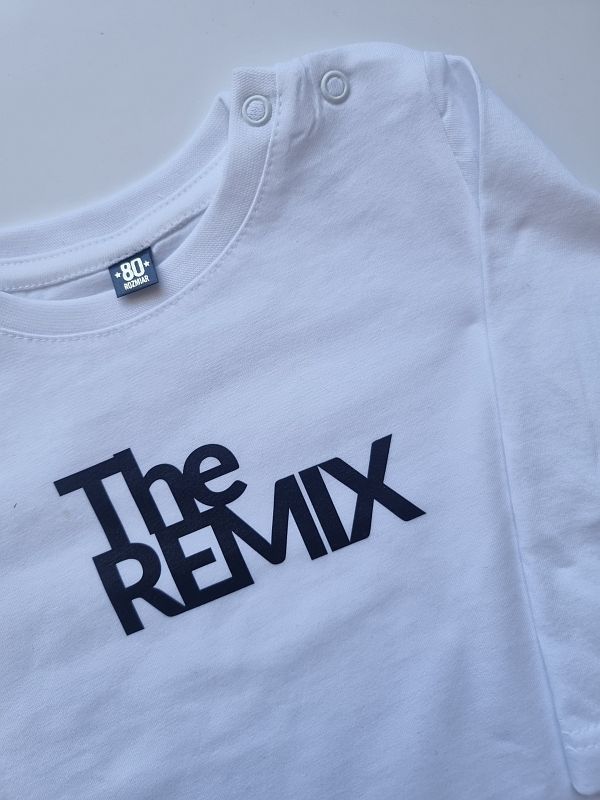 Koszulka biała krótki rękaw the remix rozmiar 80
