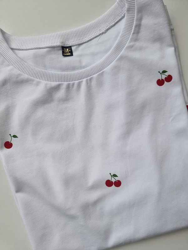 Koszulka damska biała wisienki rozmiar M