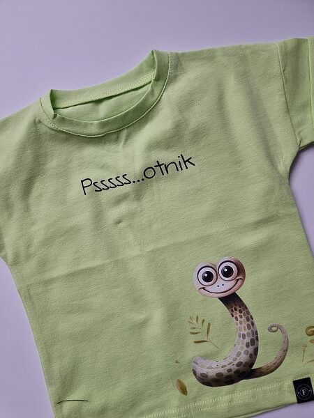 Koszulka limonkowa krótki rękaw wąż psotnik rozmiar 86