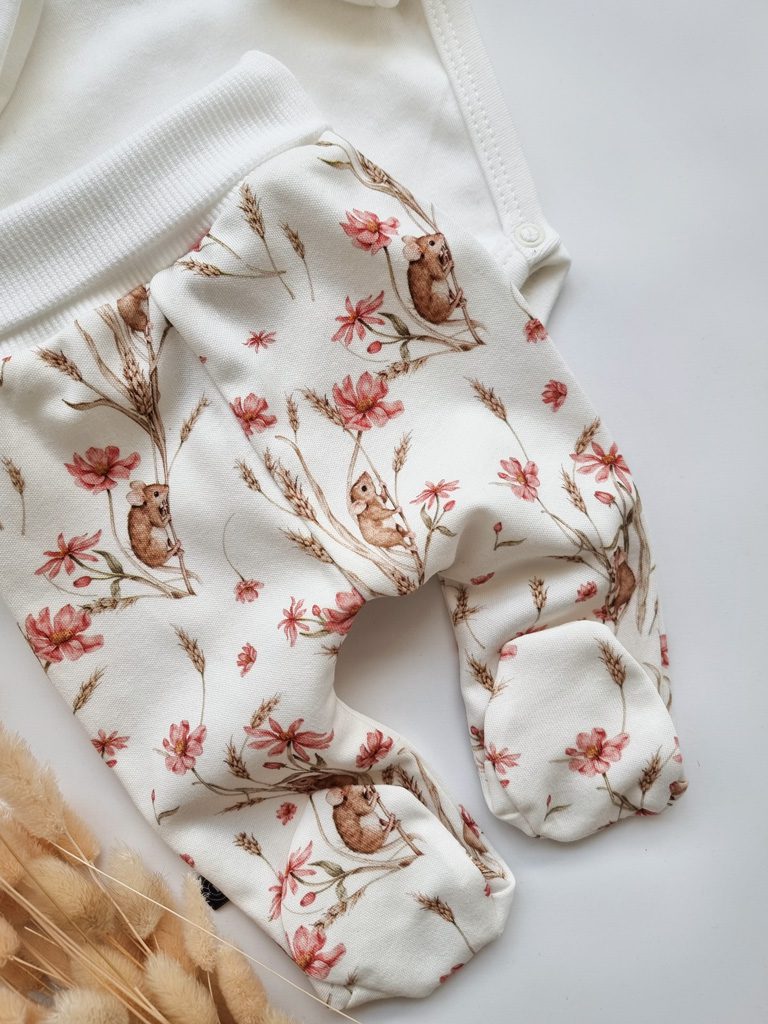 Półśpiochy niemowlęce polne myszki