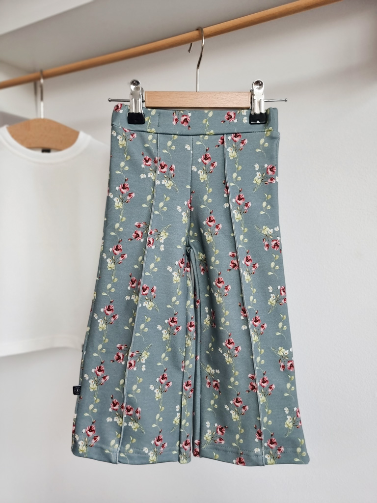 Spodnie dziewczęce dzwony w kwiaty
