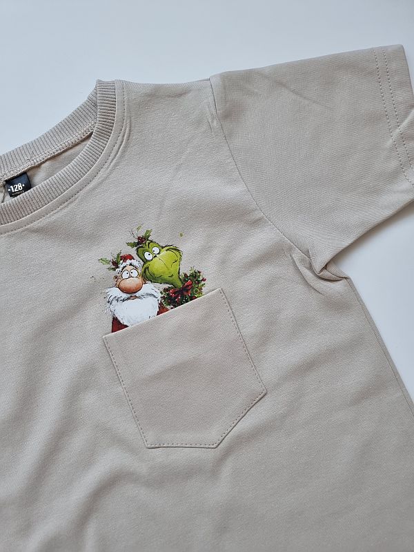 Koszulka beżowa z kieszonką krótki rękaw Mikołaj z Grinczem rozmiar 128