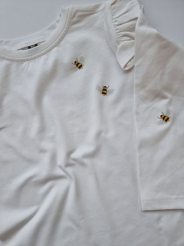 Koszulka ecru długi rękaw pszczółki rozmiar 116
