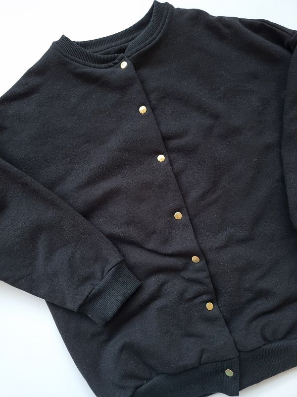 Bluza bomberka czarna rozmiar 116