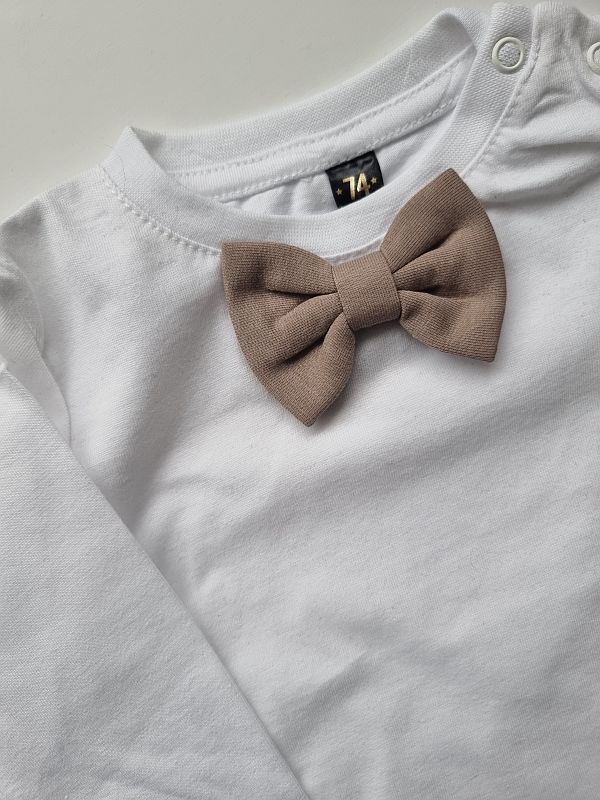 Koszulka biała długi rękaw kawowa mucha rozmiar 74