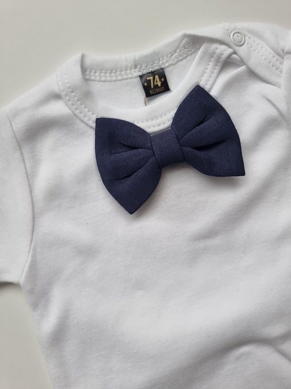 Body białe krótki rękaw granatowa mucha rozmiar 74