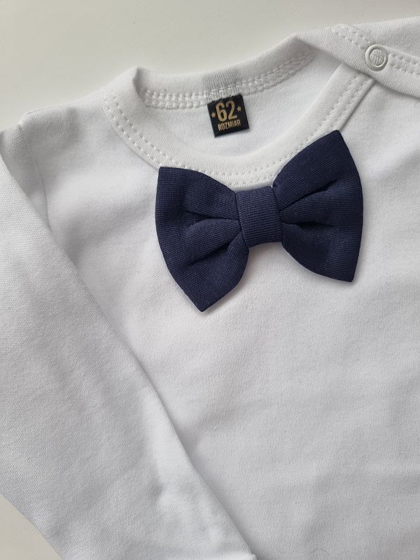 Body białe długi rękaw granatowa mucha rozmiar 62