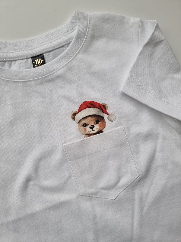 Koszulka biała krótki rękaw miś w kieszonce rozmiar 110