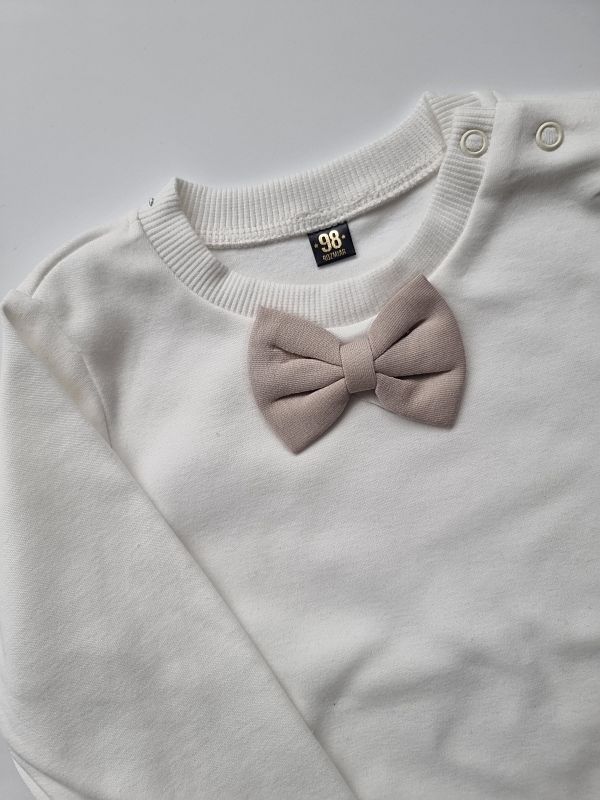 Body ecru długi rękaw jasnobeżowa mucha rozmiar 98