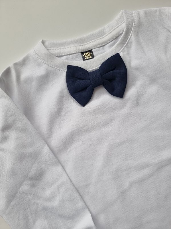 Koszulka biała długi rękaw granatowa mucha rozmiar 98