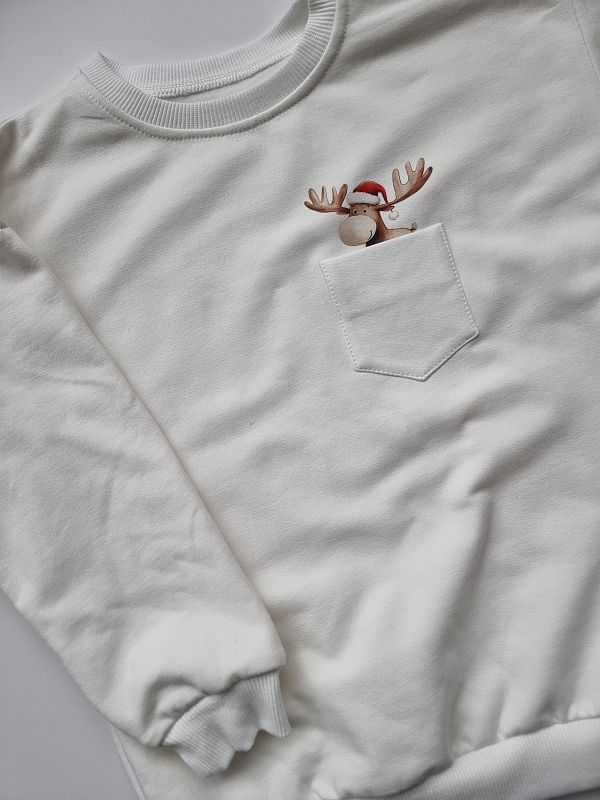 Bluza ecru renifer w kieszonce rozmiar 116