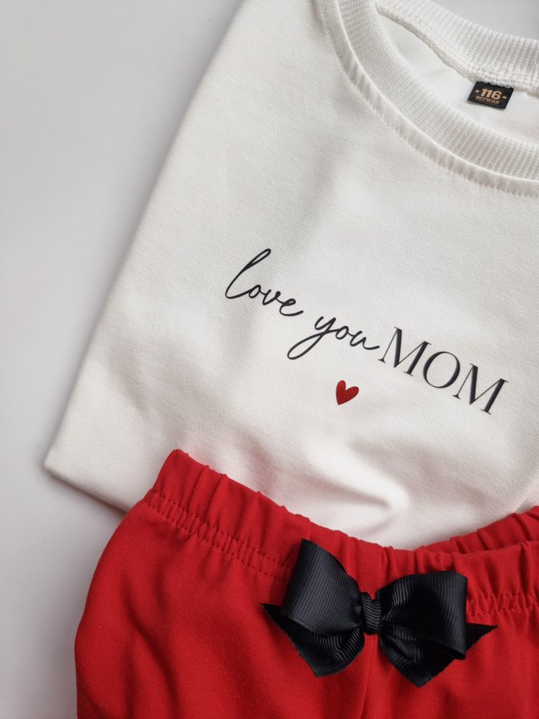 Piżama dziecięca z nadrukiem love you MOM