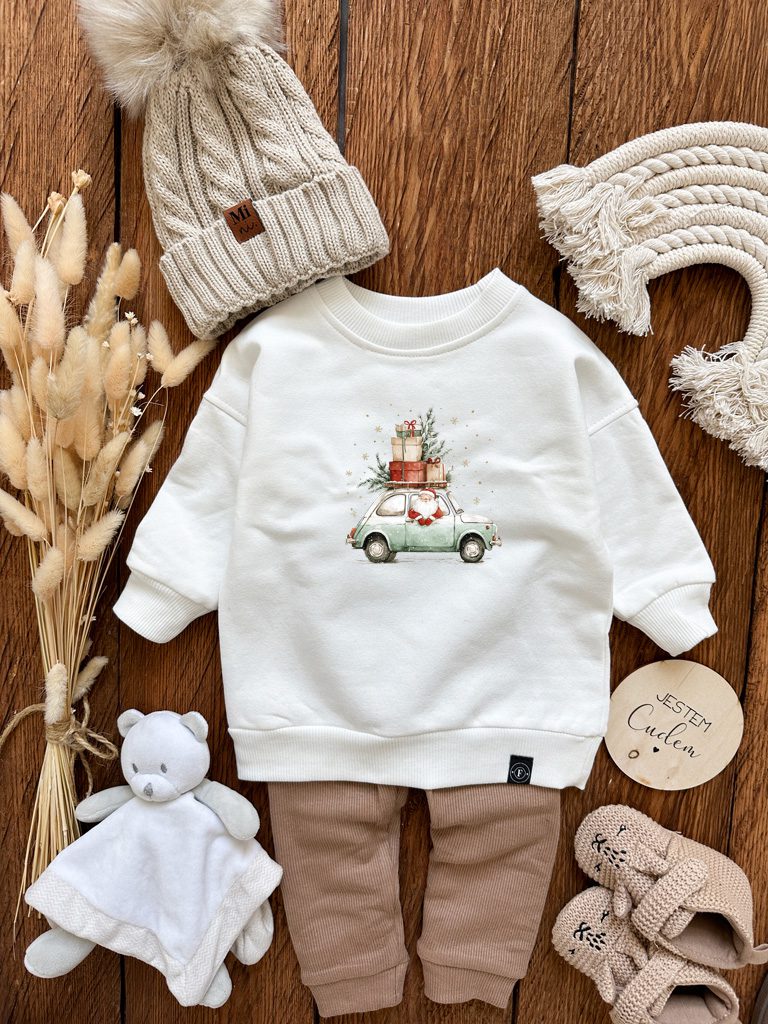 Bluza dziecięca auto z prezentami