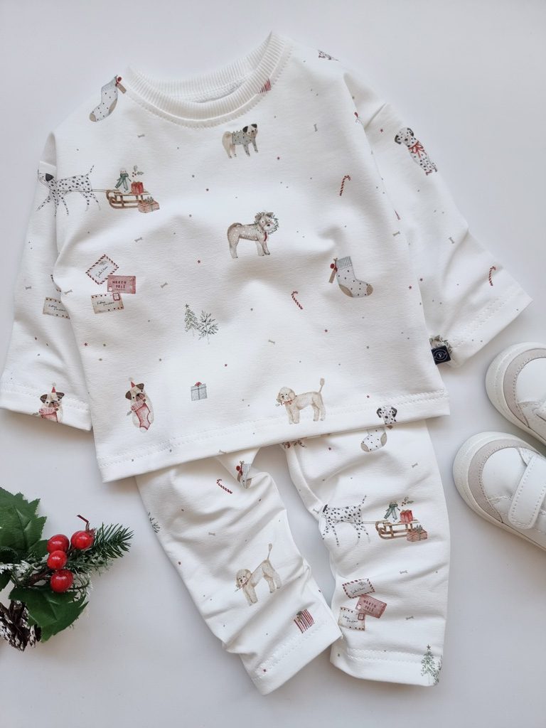 Komplet dla dziecka świąteczne pieski koszulka + spodnie - obrazek 3