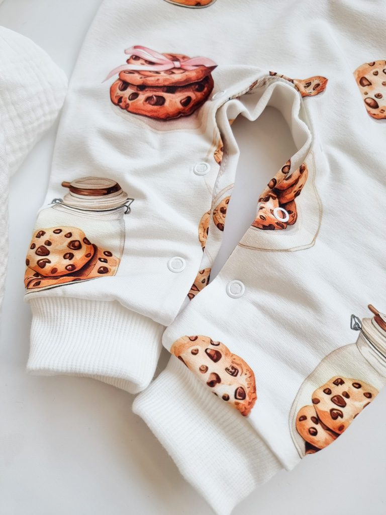 Pajac niemowlęcy bez stópek ciastka - obrazek 3