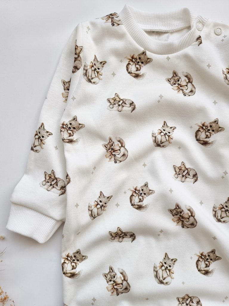 Pajac niemowlęcy bez stópek wilki z kokardkami