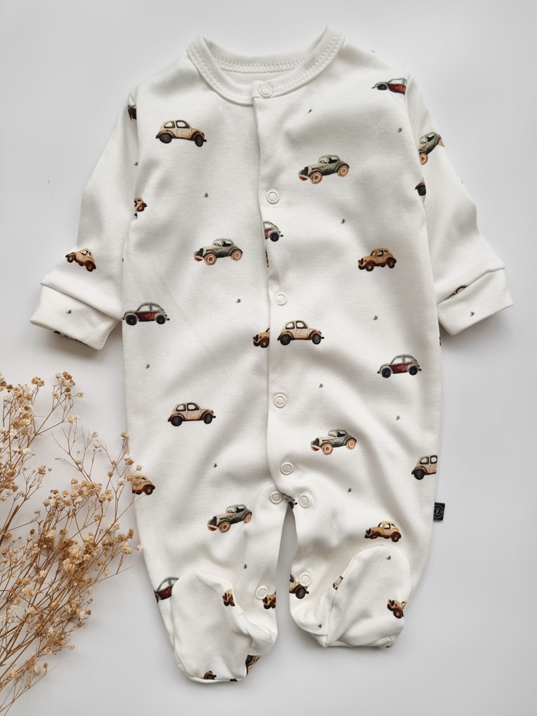 Bawełniany pajac niemowlęcy ze stópkami vintage auta