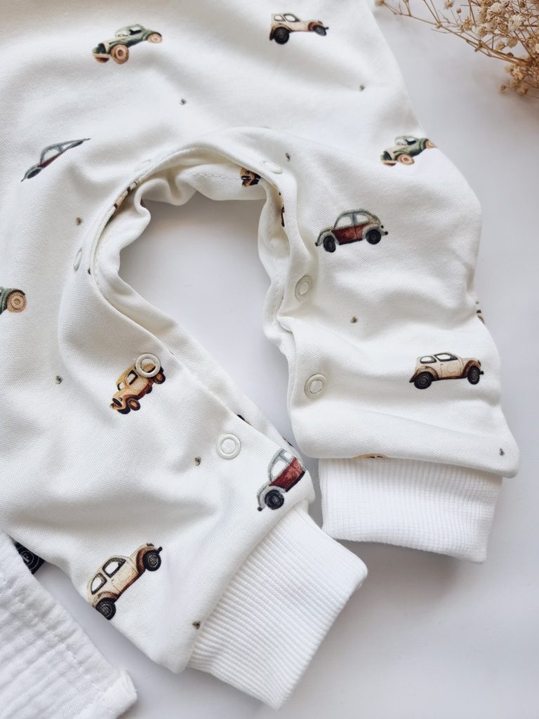 Pajac niemowlęcy bez stópek vintage auta - obrazek 3