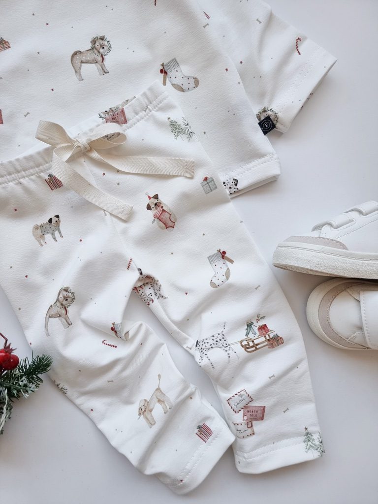 Komplet dla dziecka świąteczne pieski koszulka + spodnie - obrazek 4