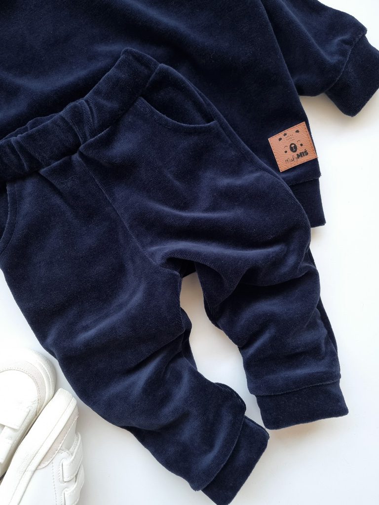 Dres welurowy dziecięcy granatowy bluza + spodnie - obrazek 3