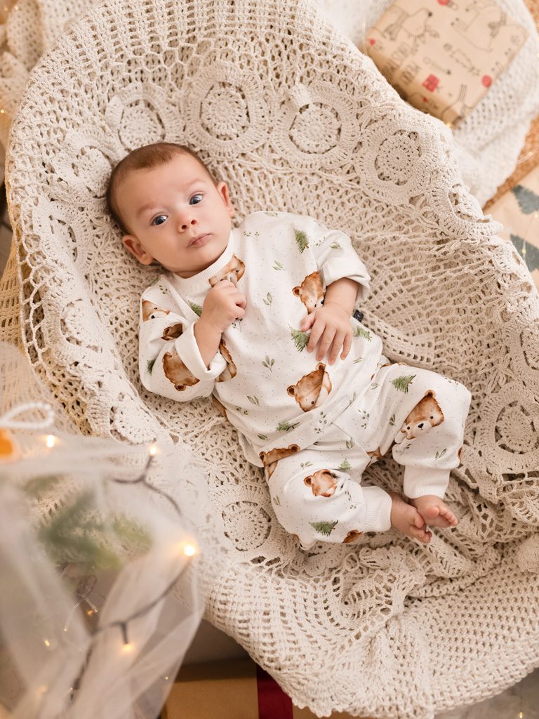 Komplet dla dziecka niedźwiadki w lesie koszulka + spodnie