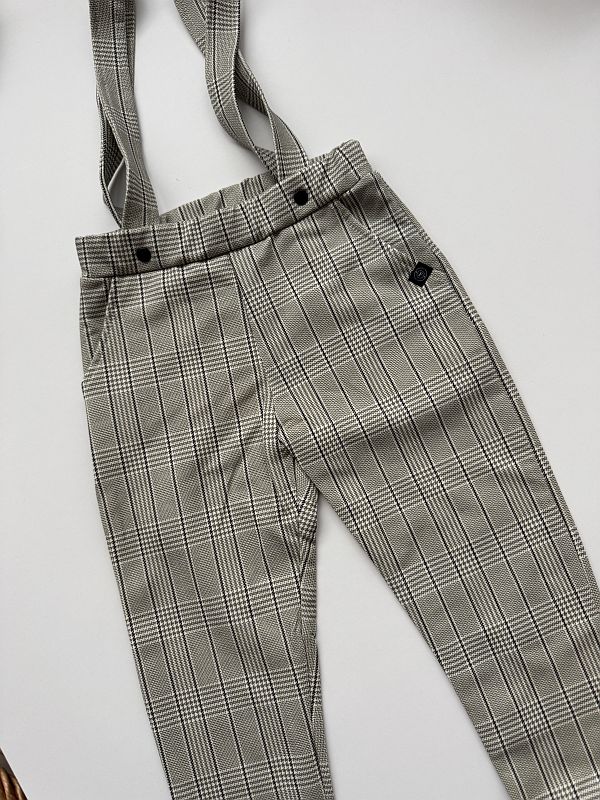 Spodnie krata na szelkach rozmiar 98