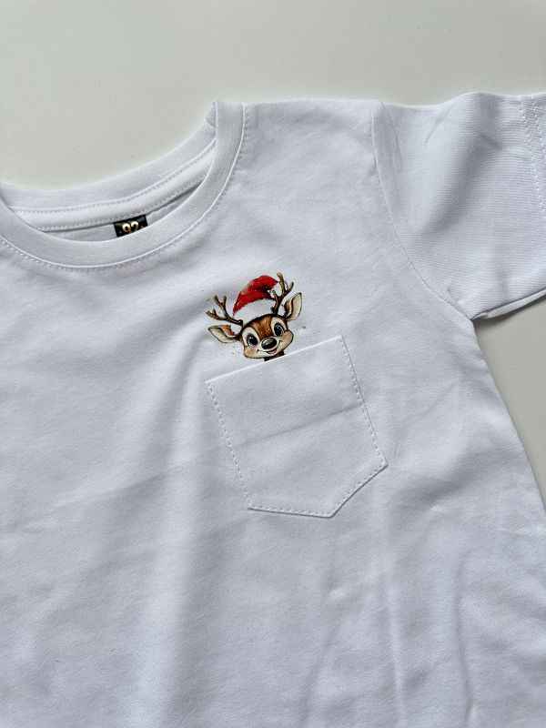 Koszulka z reniferkiem w kieszonce 92
