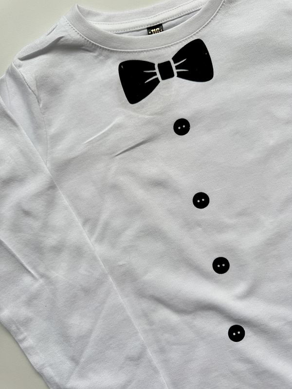 Koszulka biała długi rękaw mucha rozmiar 116