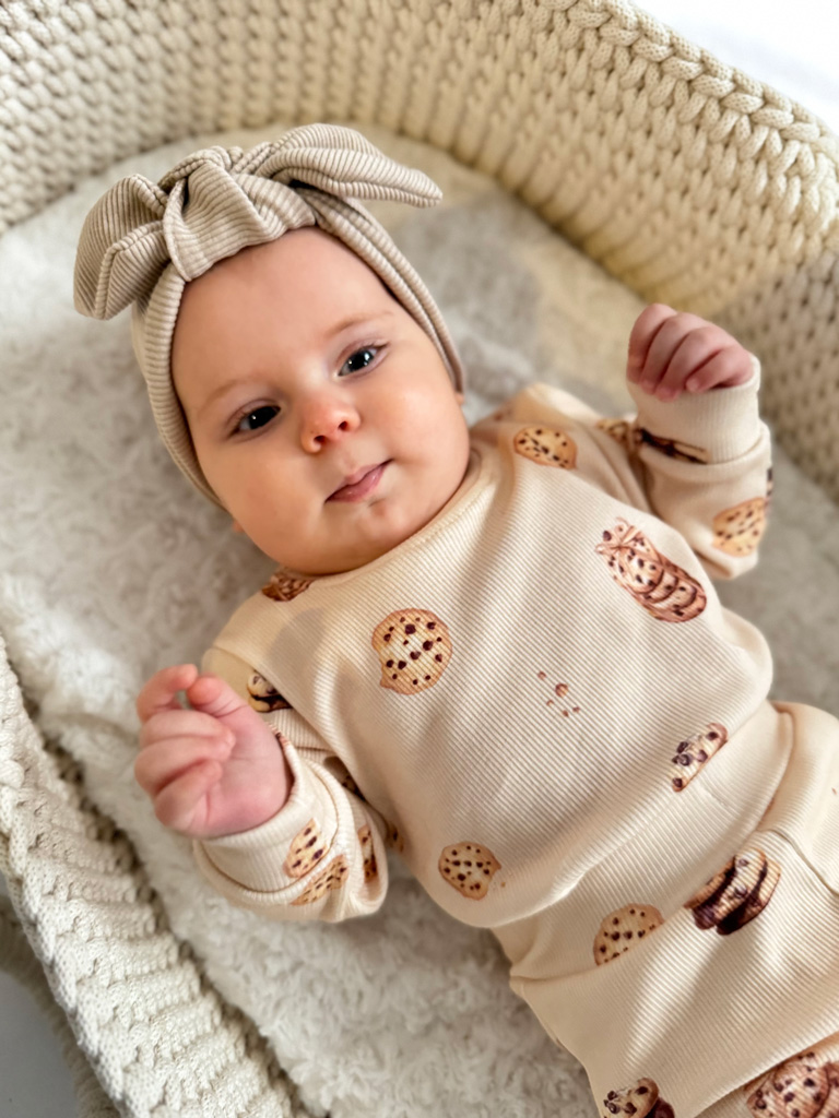 Body niemowlęce prążkowane z długim rękawem ciasteczka