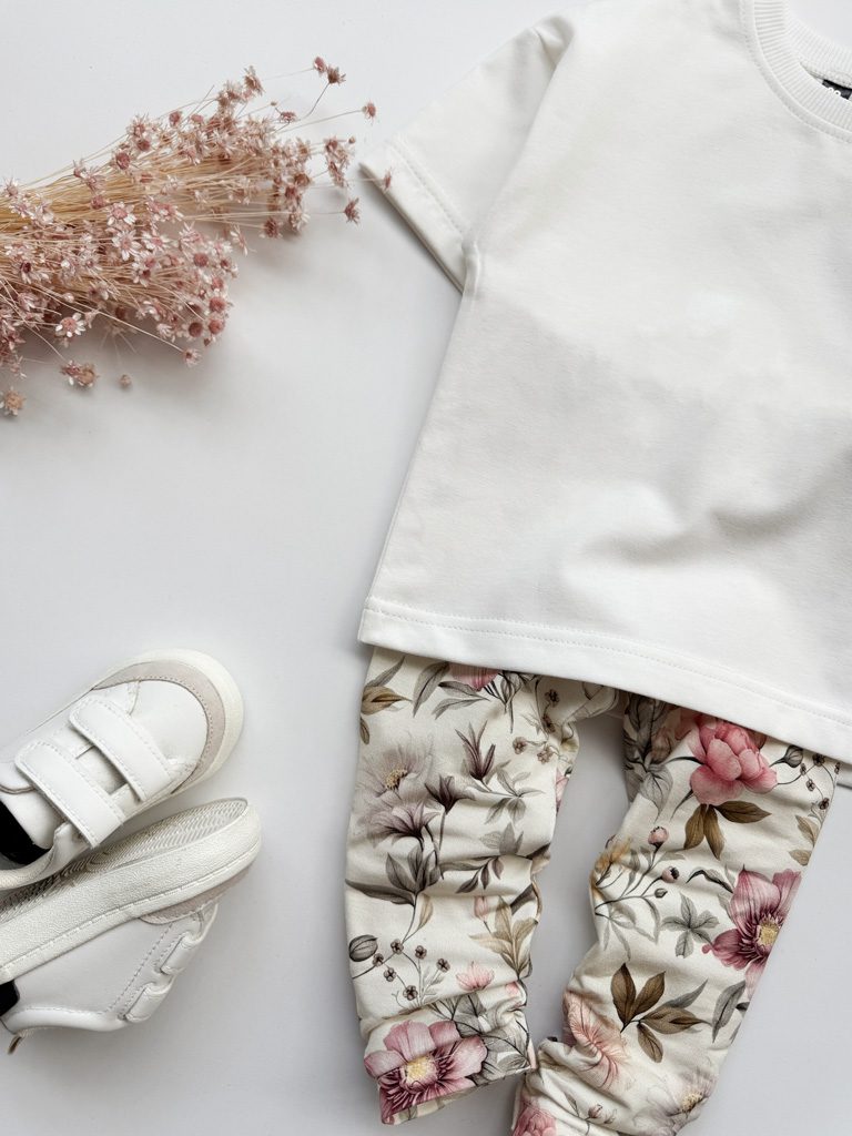 Legginsy niemowlęce kwiaty vintage - obrazek 3