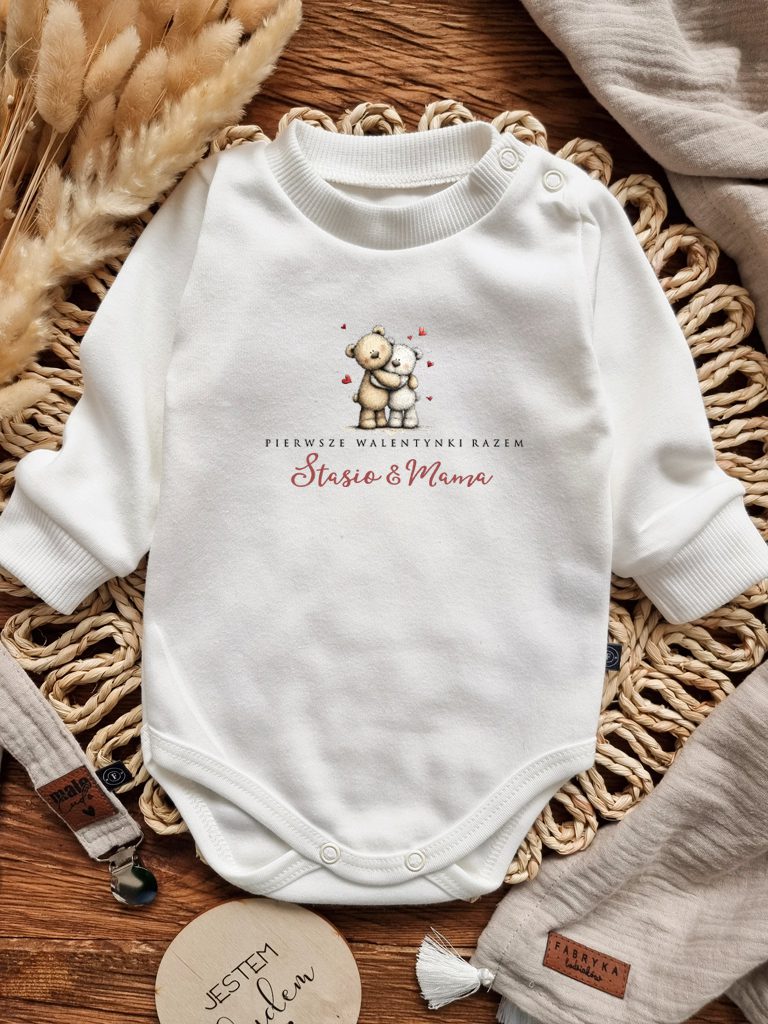 Body niemowlęce pierwsze walentynki razem
