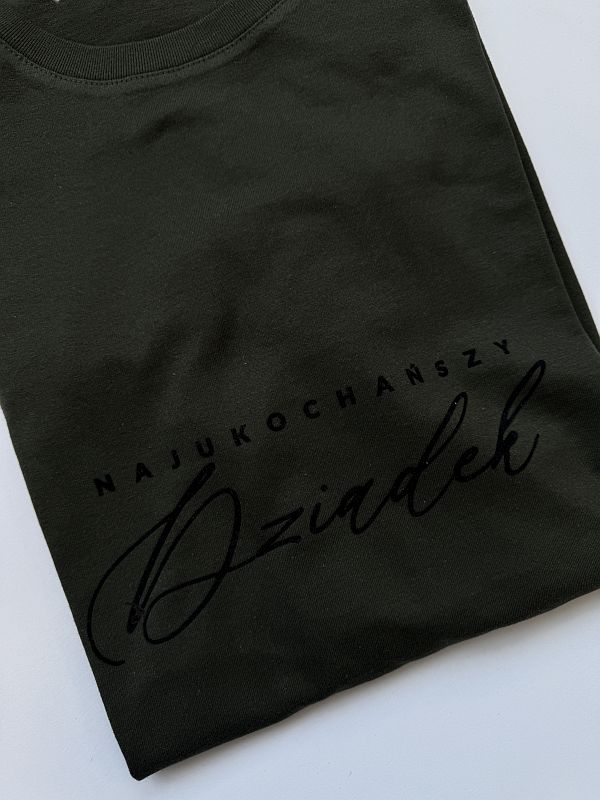 Koszulka męska oliwkowa z nadrukiem najukochańszy dziadek rozmiar XXL