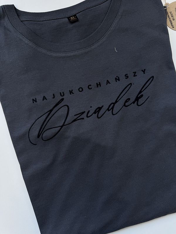 Koszulka męska grafitowa z nadrukiem najukochańszy dziadek rozmiar XL