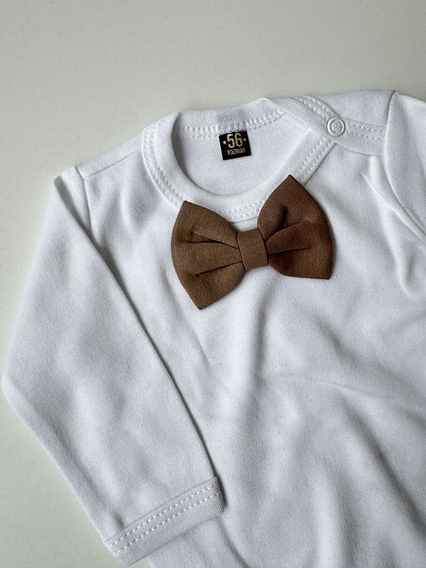 Body białe długi rękaw z brązową muchą rozmiar 56