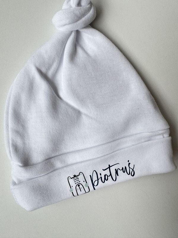 Czapeczka supełek biała Piotruś rozmiar 56