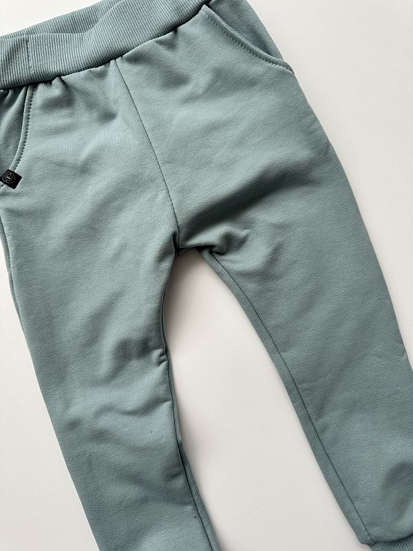 Spodnie dresowe miętowe rozmiar 98