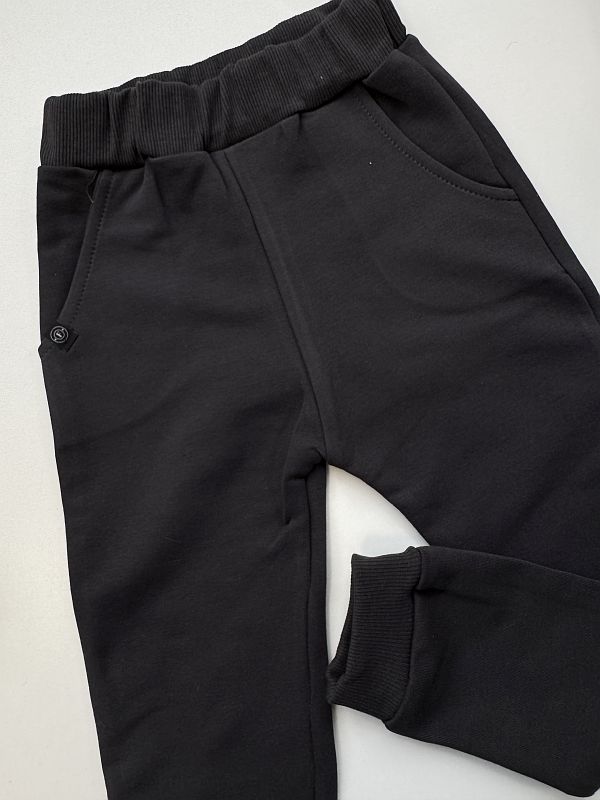 Spodnie dresowe grafitowe rozmiar 104