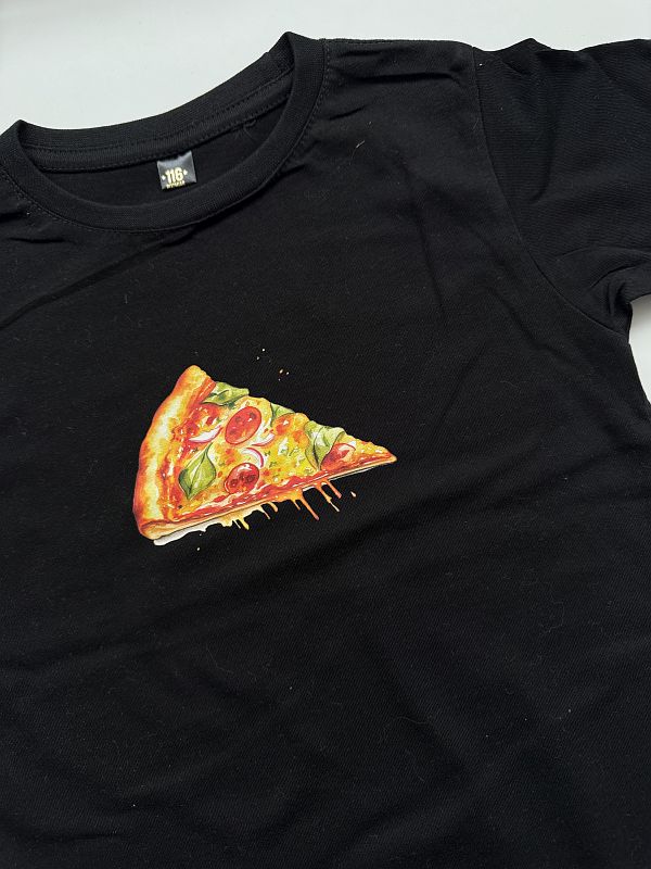 Koszulka czarna krótki rękaw pizza rozmiar 116