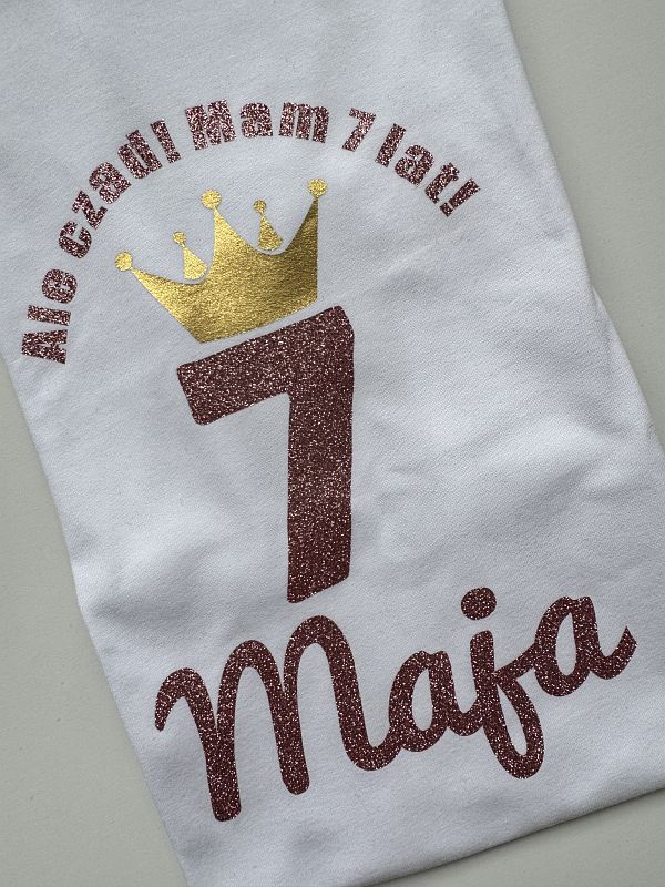 Koszulka biała krótki rękaw czad 7 lat Maja rozmiar 134