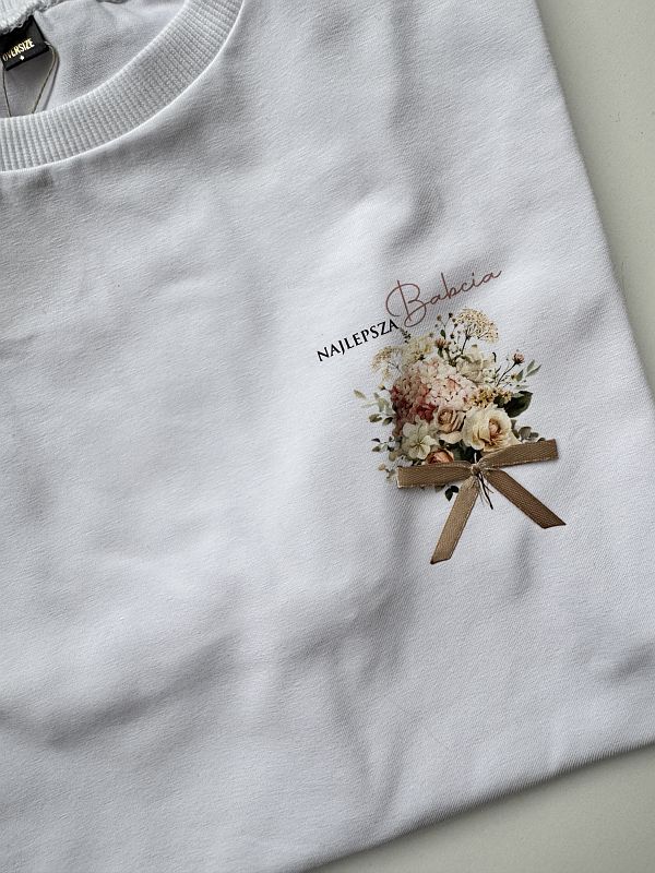 Koszulka biała damska bukiet kwiatów rozmiar oversize