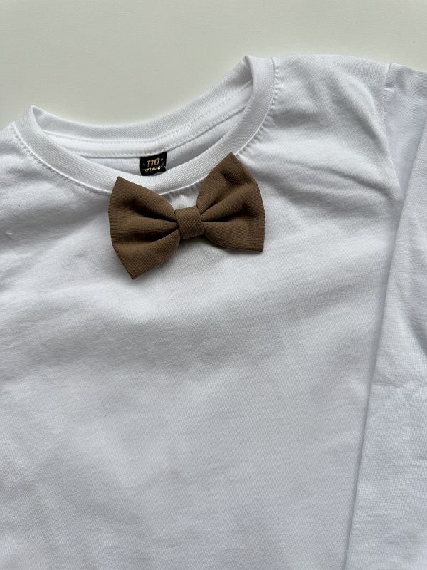 Koszulka biała długi rękawbrązowa mucha rozmiar 110