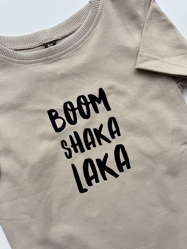 Koszulka beżowa krótki rękaw boom shaka laka rozmiar 116