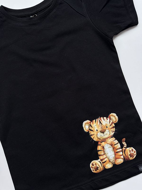 Koszulka czarna krótki rękaw tygrysek rozmiar 128