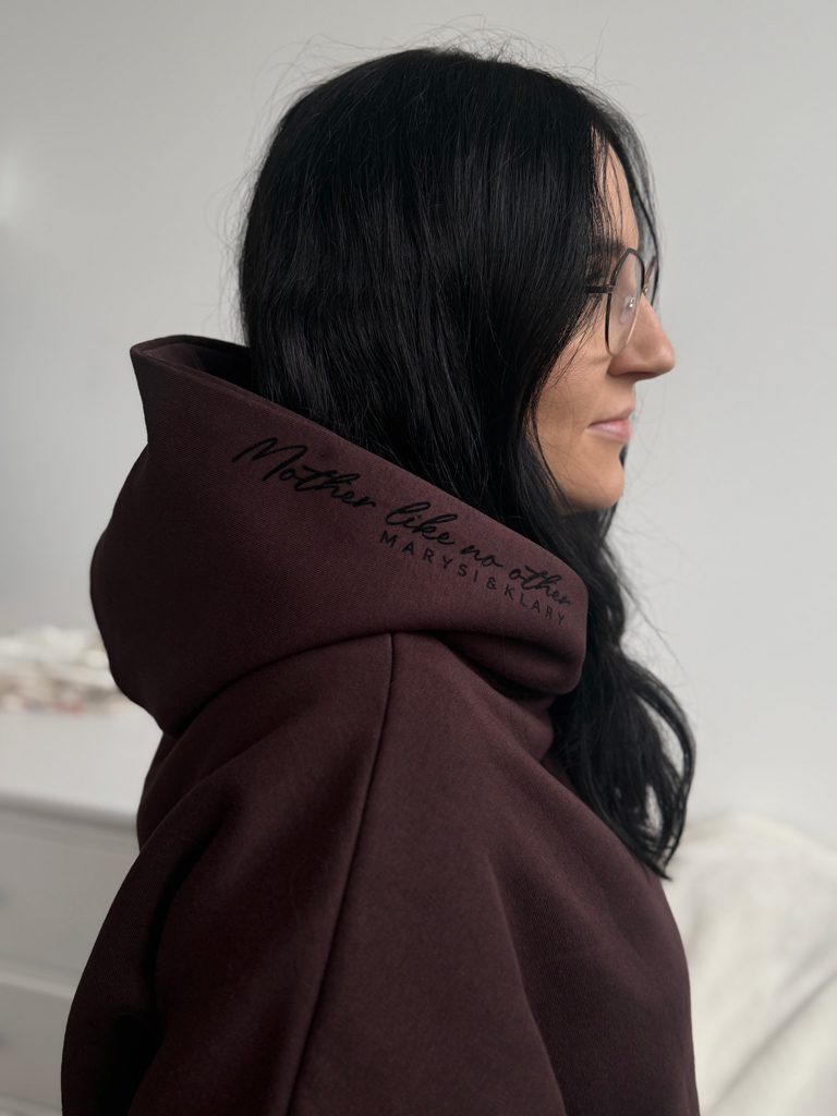 Bluza damska z kapturem brązowa Mother like no other